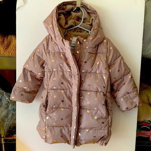 Gap Thick fleece lined puff jacket with hood. Size 3 yrs, fits 2-3 yr old